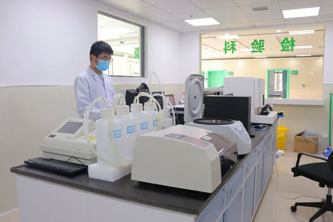 大冶市民家門口的健康守護(hù)站 又一社區(qū)衛(wèi)生服務(wù)中心啟用，檢驗(yàn)檢測服務(wù)再升級